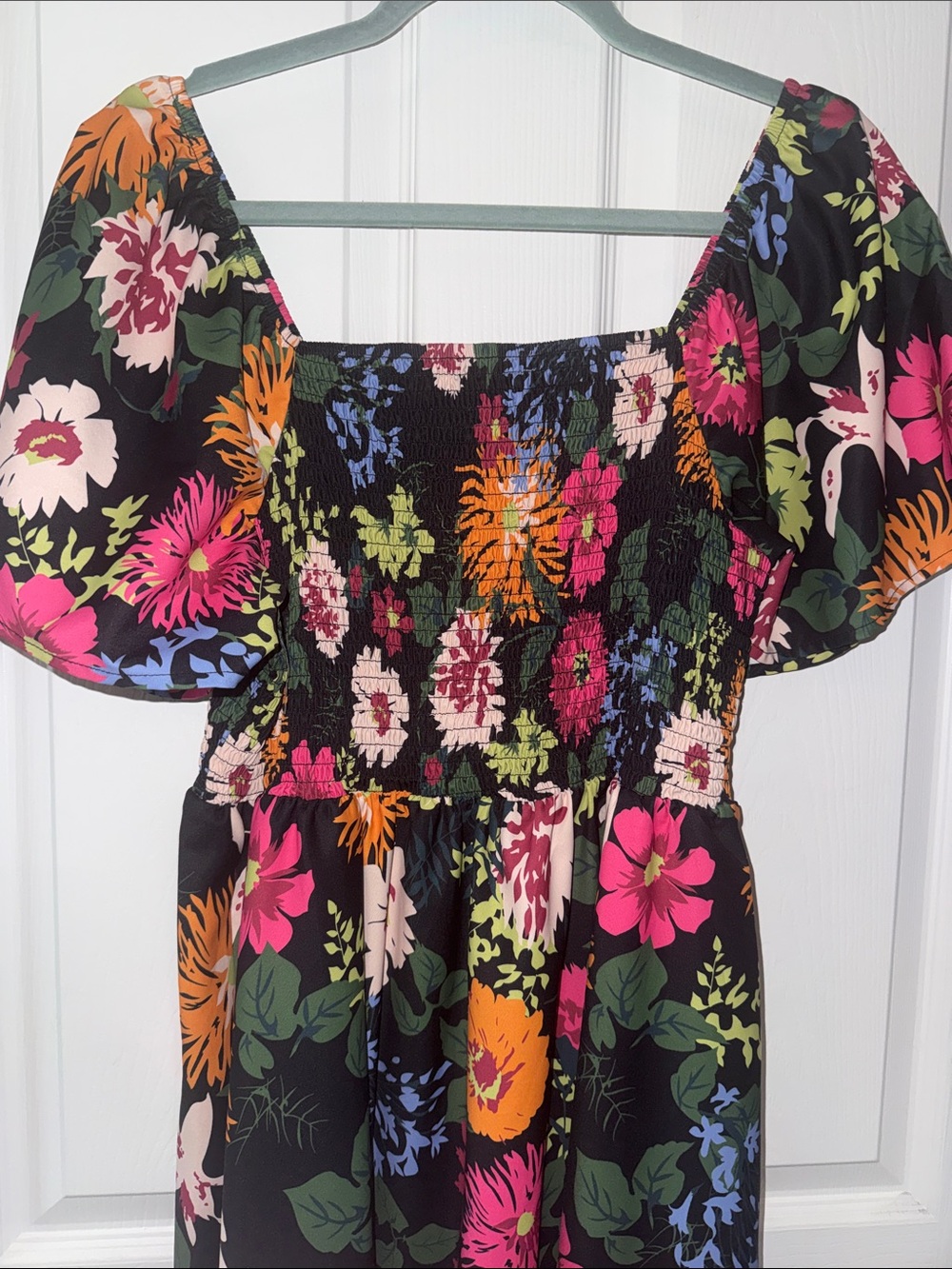 Girls' Black Floral Puff-Sleeve Dress - Bright Multi